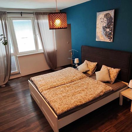 Апартаменты Apartman Dominika Rovinka Экстерьер фото